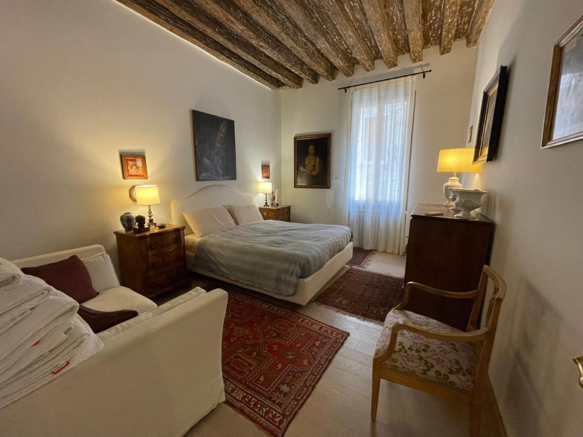 Appartamento Di Charme Veneza Exterior foto