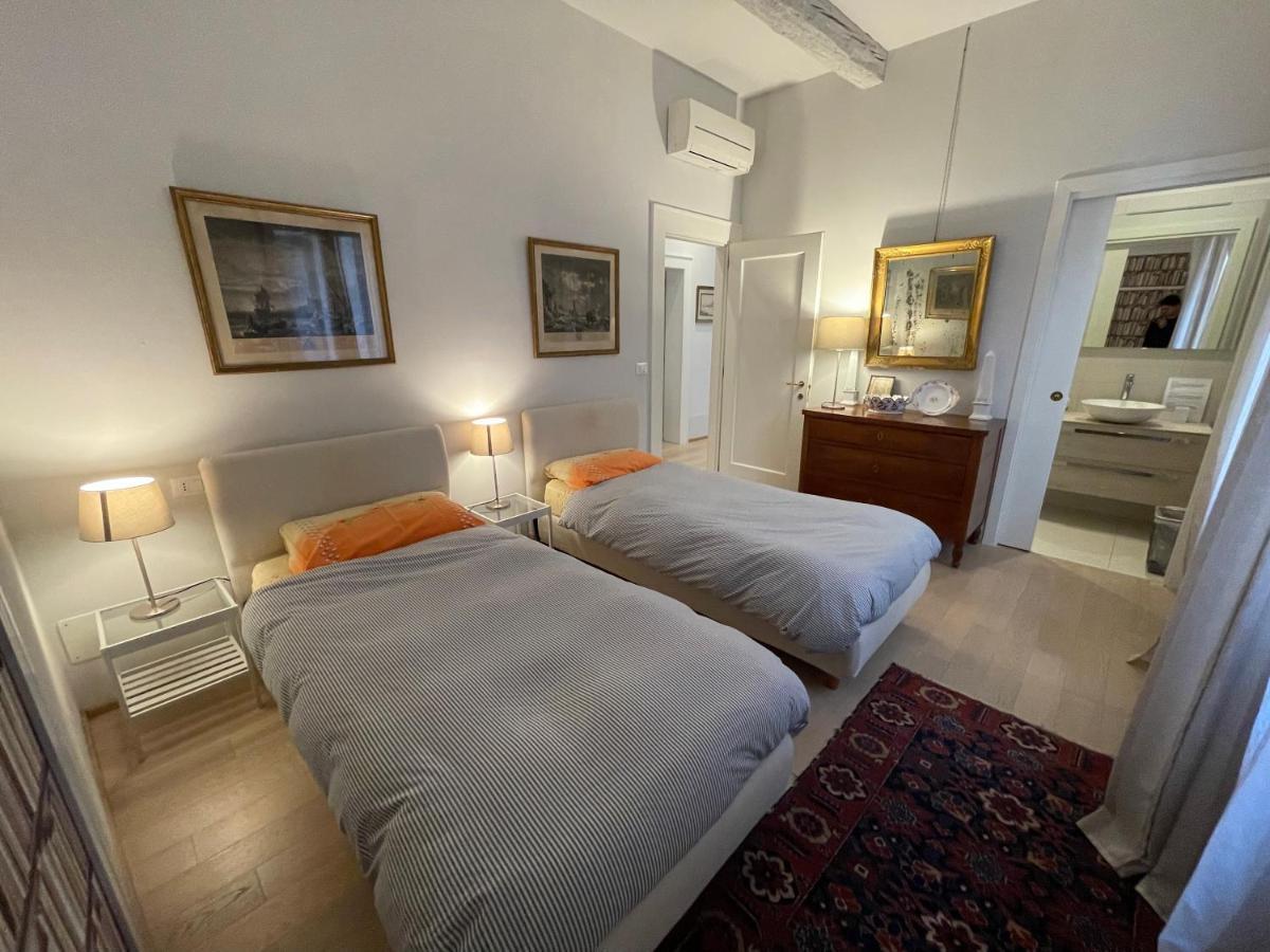 Appartamento Di Charme Veneza Exterior foto